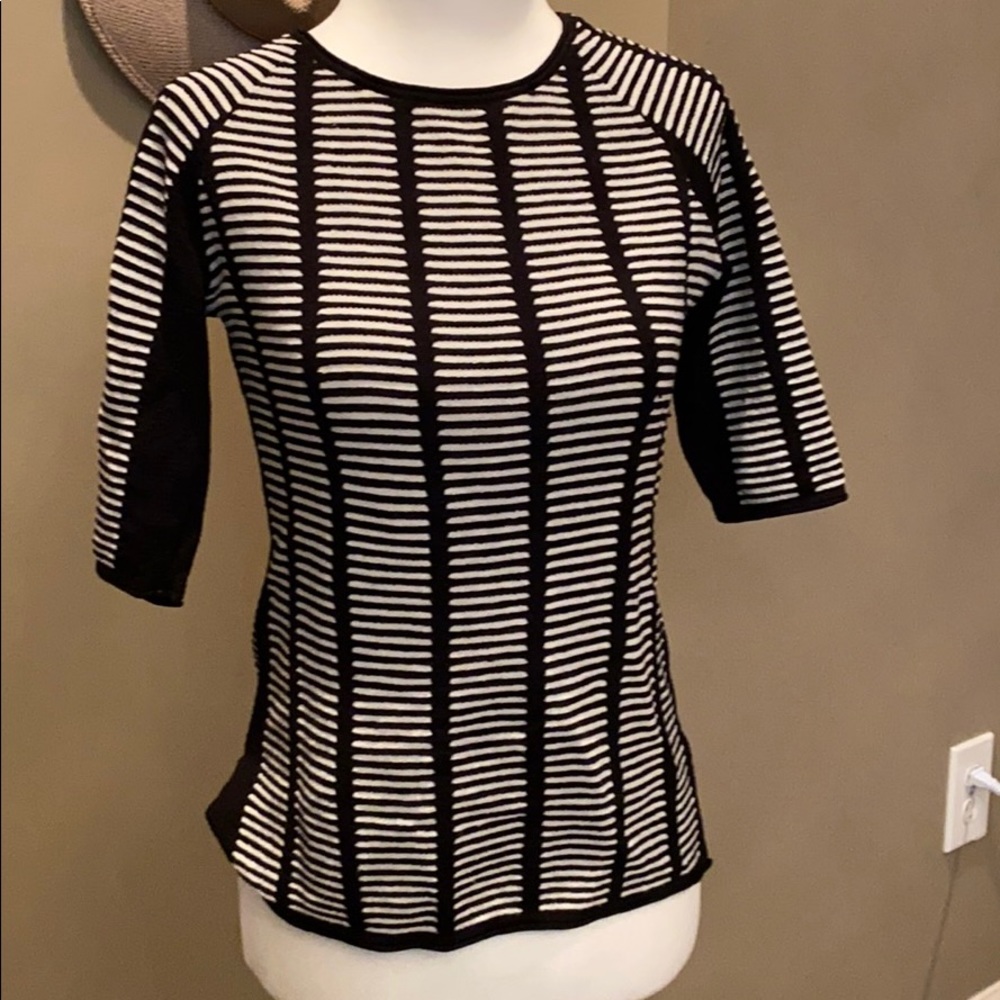BCBG Maxazria knit top